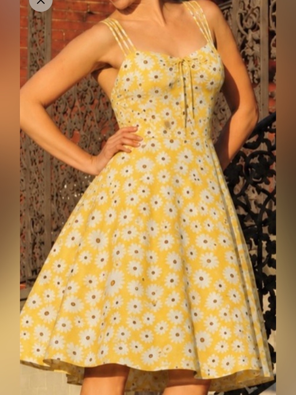 NWOT 🌼 Yellow Floral Midi Lightwieght Wrinkle Free Sundress - Small/Medium